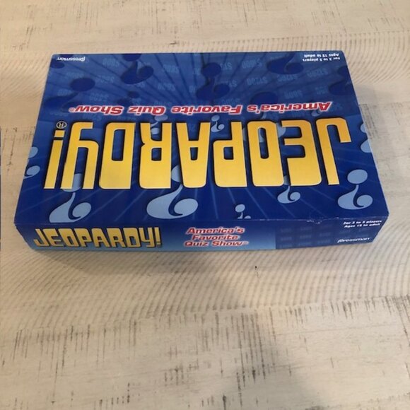 Vintage 2003 Pressman Jeopardy! America's Favorite Quiz Game - Picture 7 of 9